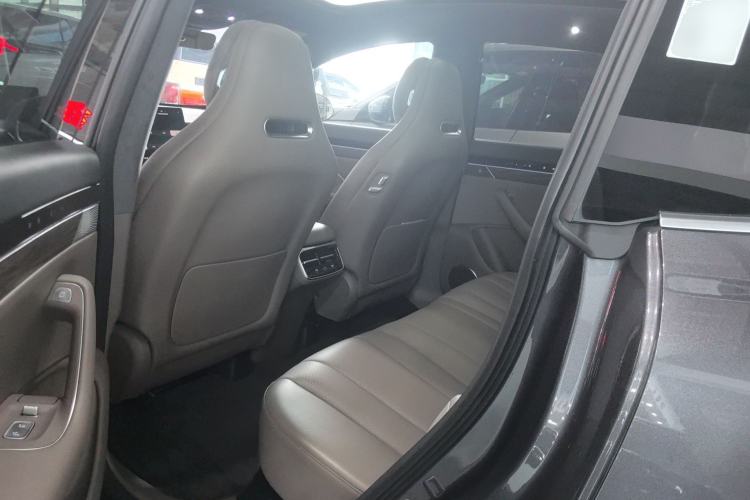 Used Hima Luxeed R7 2025 Range-Extended Version 251 km Max