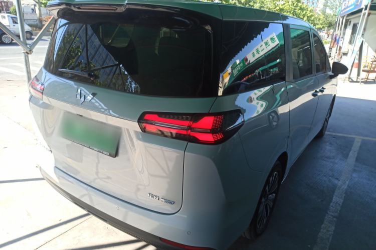 Used Wuling Wuling Starlight 730 2025 Model Pure Electric 500km Luxury Edition