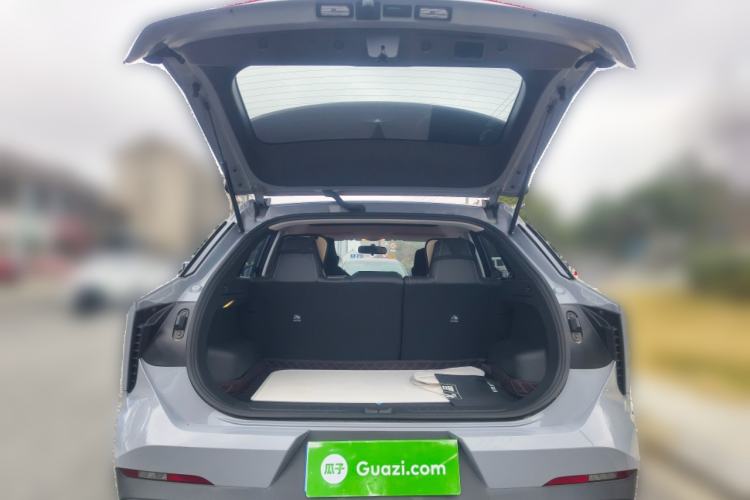 Used Venucia V 2021 260T Idol Edition