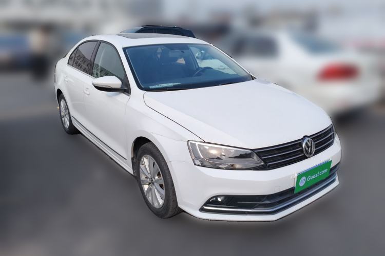 Used Volkswagen Sagitar 2015 230TSI Automatic Comfort Version