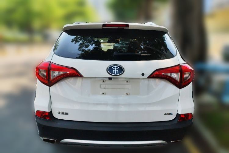 Used BYD Song New Energy 2017 Song DM 1.5TID All-Wheel Drive Luxury Model