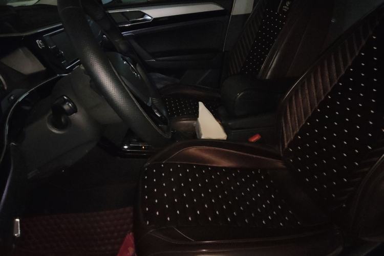 Used Volkswagen Tayron 2019 330TSI Two-Wheel Drive Luxury Model China VI Standard
