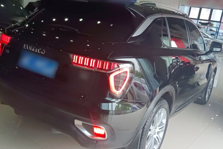 Used Lynk & Co 01 2019 2.0T Two-Wheel-Drive Pro Version China VI Standard Rear Right 45 Deg