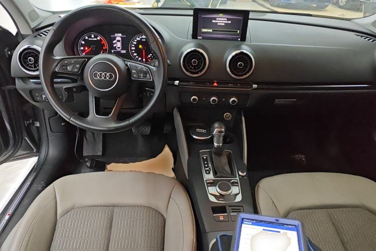 Used Audi A3 2020 Limousine 35 TFSI Fashion Edition China VI Emission Standard
