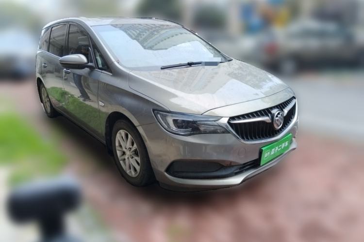 Used Buick GL6 2018 18T 6-Seater Luxury Model Front Right 45 Deg