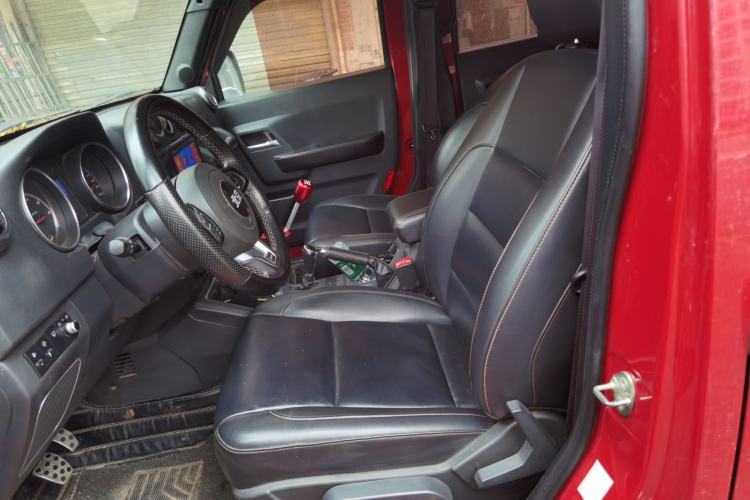 Used BAIC Off-Road BJ40 2016 40L 2.0T Manual All-Wheel Drive Prestige Edition