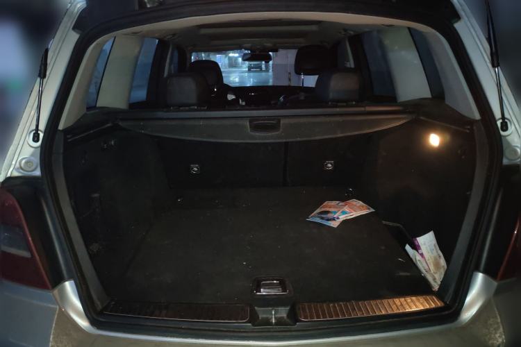 Used Mercedes-Benz GLK-Class 2010 GLK 300 4MATIC Fashion Model