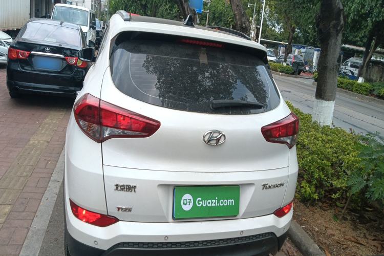 Used Hyundai Tucson 2015 1.6T Dual-Clutch Two-Wheel-Drive Smart Model Rear