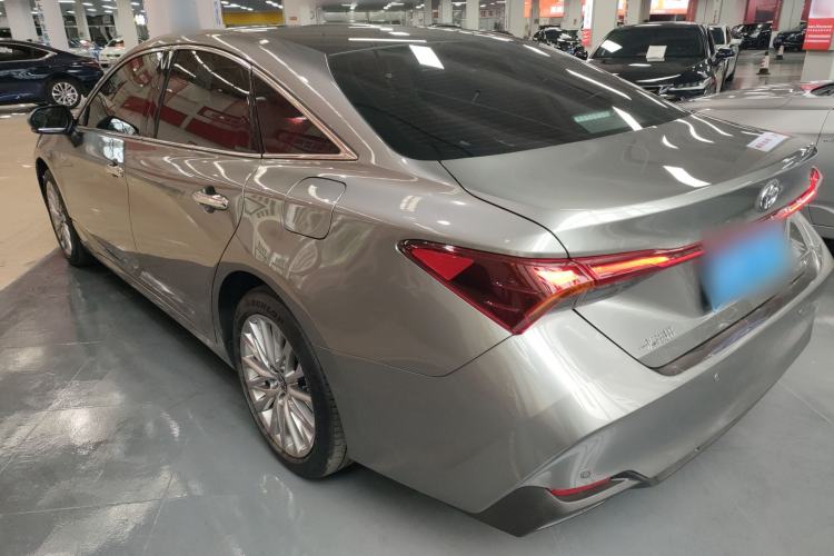 Used Toyota Avalon 2024 Dual-Motor 2.0L Luxury Edition