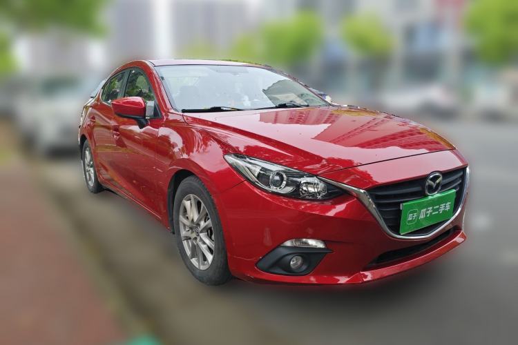 Used Mazda 3 Axela 2016 Sedan 1.5L Automatic Luxury Model