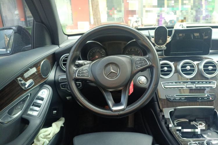 Used Mercedes-Benz GLC 2017 GLC 260 4MATIC Dynamic Edition
