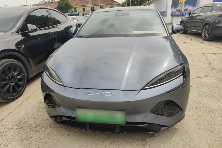 Used BYD Seal 2022 550 km Standard Range Rear-Wheel Drive Elite Version Front