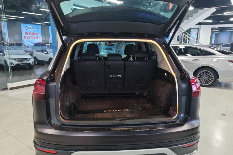 Used Volkswagen Tayron 2020 280TSI Two-Wheel Drive Luxury Connect Edition
