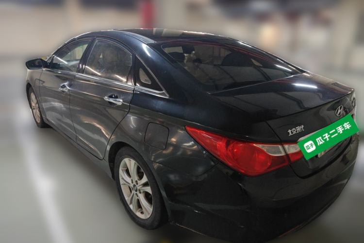 Used Hyundai Sonata 2011 2.0L Automatic Luxury Edition
