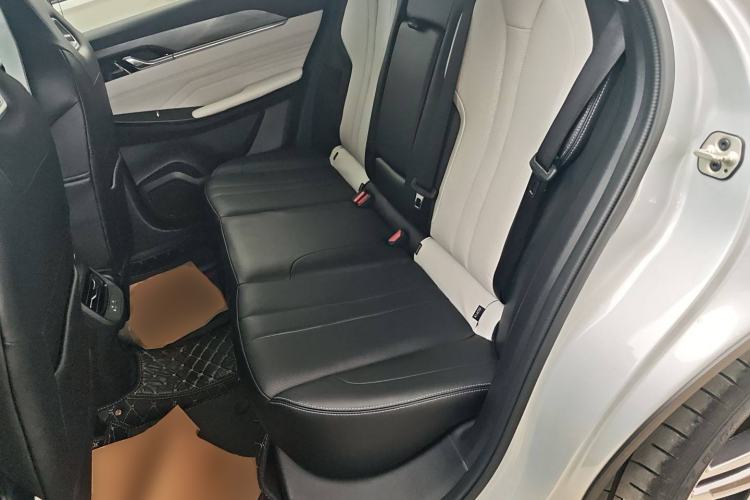 Used Dongfeng Aeolus Mage 2023 DH-i 1.5T Prestige Edition