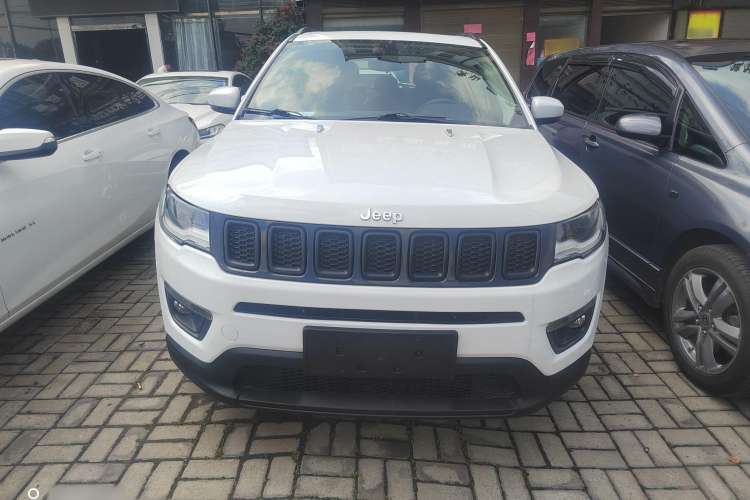 Used Jeep Compass 2017 200T Automatic Family Edition