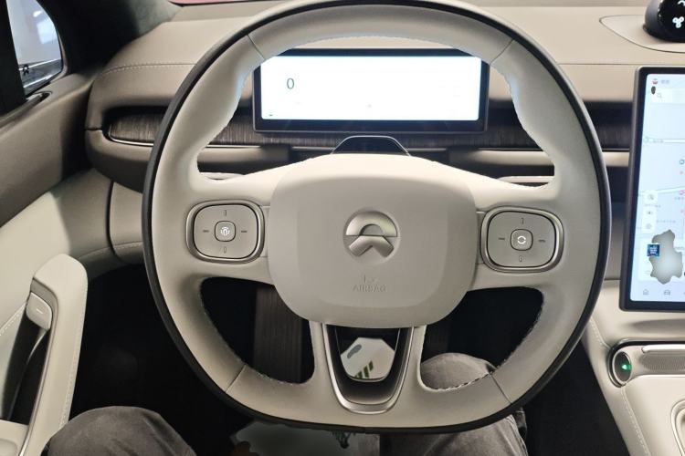 Used Nio ES6 2023 75 kWh
