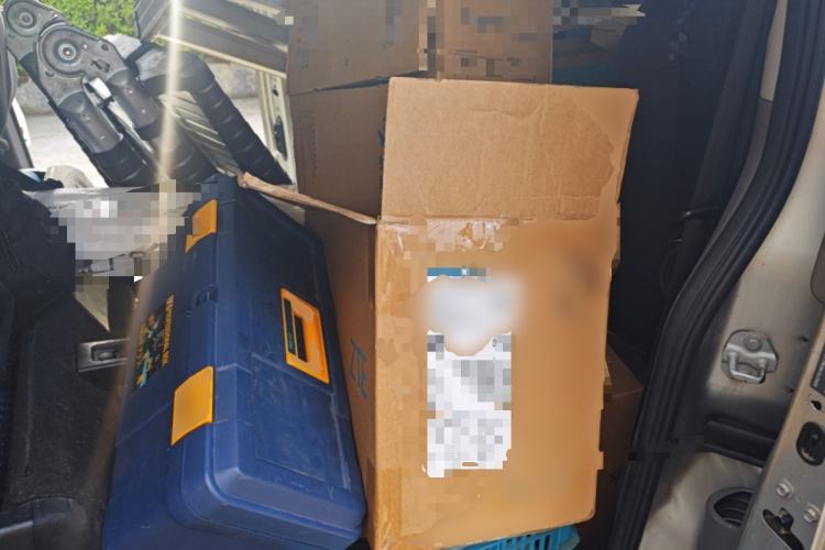 Used Nissan NV200 2011 1.6L 232 Seats Zunya Trim
