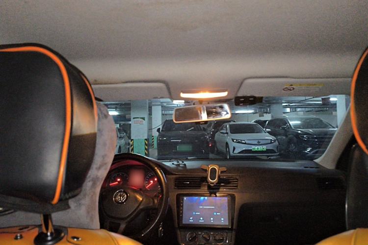 Used Volkswagen Santana 2016 1.4L Manual Fashion Edition Headliner