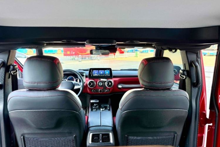 Used BAIC Off-Road BJ40 2023 2.0T Automatic Four-Wheel Drive Urban Hunter Edition Chivalrous Type