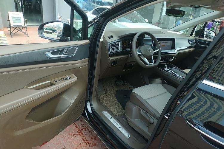 Used Volkswagen Viloran 2024 330TSI Business Edition Driver Seat