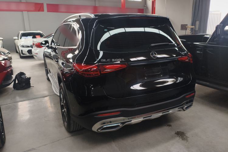 Used Mercedes-Benz GLC 2023 GLC 260 L 4MATIC Dynamic Edition 5-seater