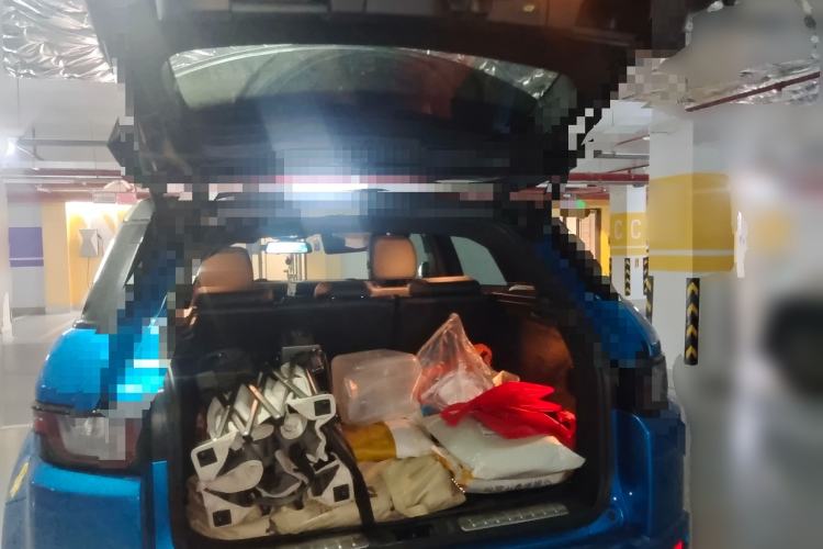 Used Land Rover Range Rover Evoque 2018 240 PS Dream Lotus Lake Blue Limited Edition