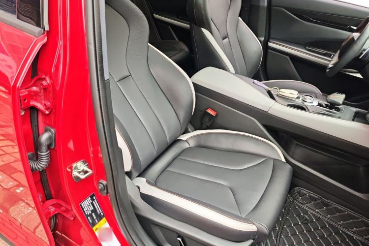 Used CHANGAN UNI-V 2023 1.5T Prestige Model Right Front Seat