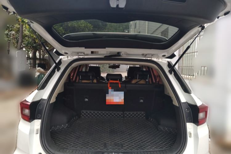 Used Changan CS55 2017 1.5T Manual Colorful Edition
