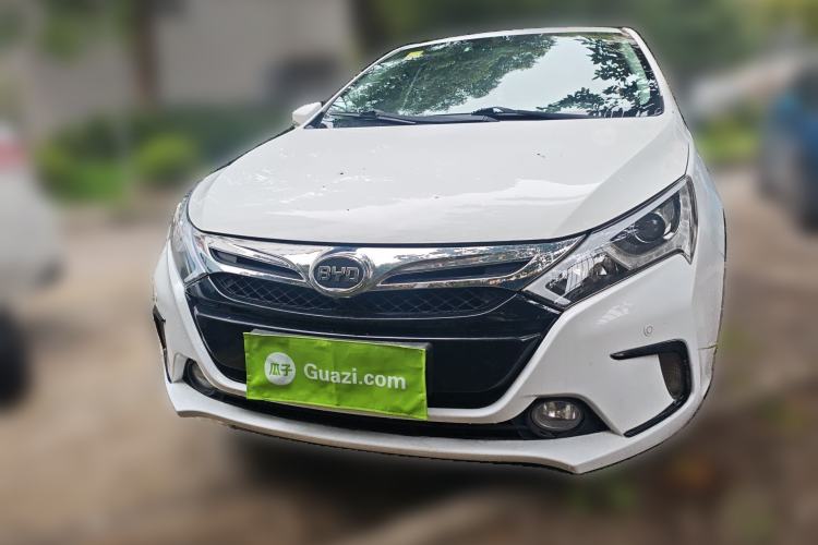 Used BYD Qin New Energy 2014 1.5T Flagship Model Front