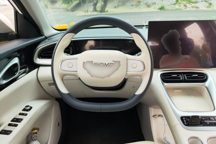 Used Geely Galaxy Geome 2025 UP 410km Exploration+ Edition
