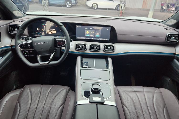 Used Chery Tiggo 9 2025 2.0T Automatic Two-Wheel Drive Luxury Edition 5 Seats