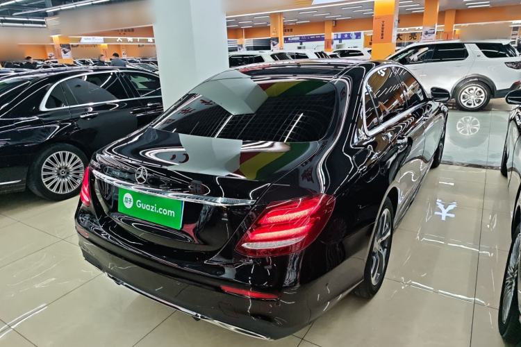 Used Mercedes-Benz E-Class 2018 E 300 L Sporty and Stylish Model
