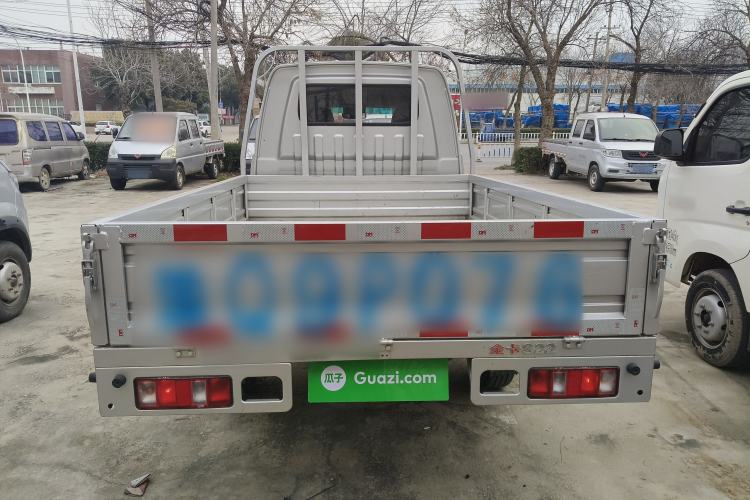 Used Jinbei Gold Card S2 2023 1.6L Manual Double-Cab with 2.51m Cargo Bed and Single Rear Wheel – Comfort Version SWJ16
