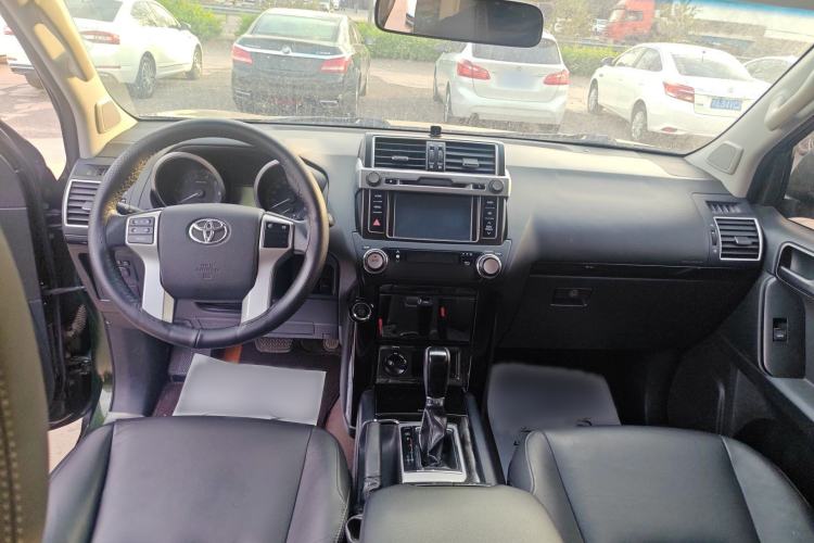 Used Toyota Prado 2016 2.7L Automatic Standard Edition Interior 3