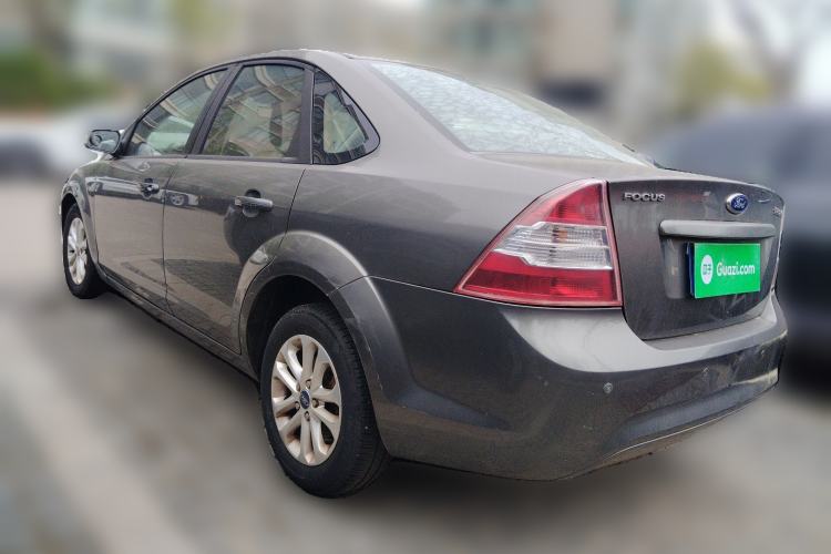 Used Ford Focus 2013 Sedan Classic 1.8L Manual Base Model Rear Left 45 Deg