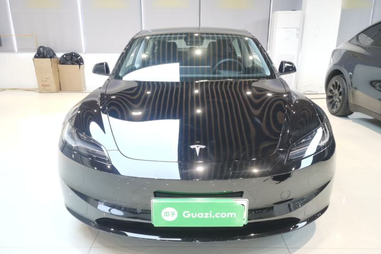 Used Tesla Model 3 2023 Long-Range All-Wheel-Drive Version