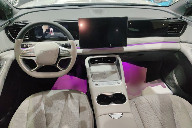 Used BYD Sealion 06 New Energy 2025 Model DM-i 170 Navigation Pro Edition
