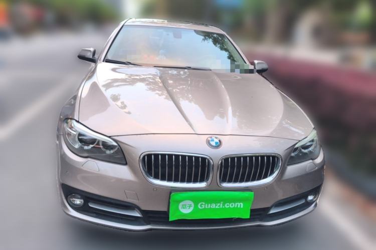 Used BMW 5 Series 2014 528Li Leading Model
