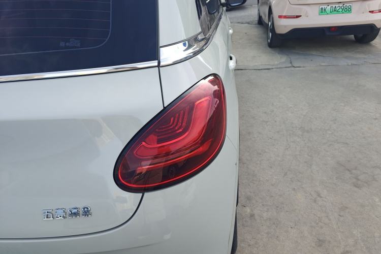 Used Wuling Bingo 2023 203km Light Edition