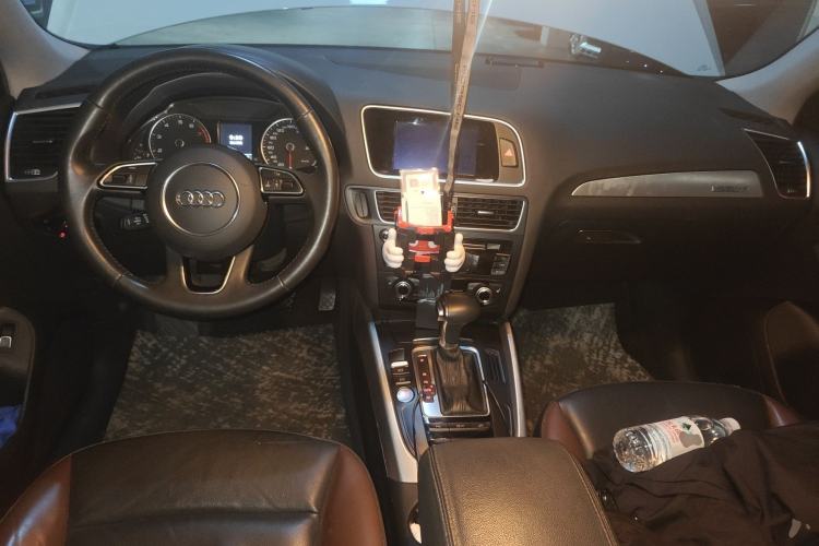 Used Audi Q5 2018 Collector's Edition 40 TFSI Technology Model