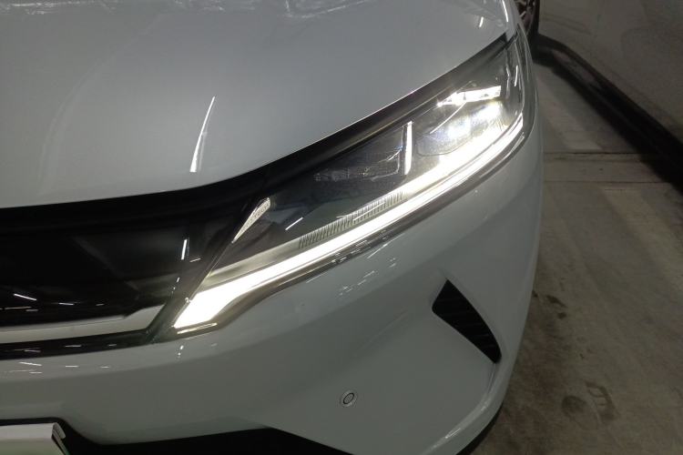 Used BYD Yuan UP 2025 Intelligent Driving Version 401 KM Dynamic Edition
