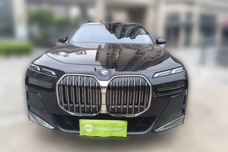 Used BMW 7 Series 2023 735Li M Sport Package
