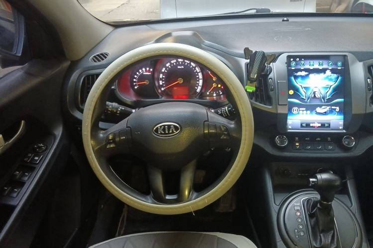 Used Kia Sportage R 2012 2.0L Automatic Two-Wheel Drive GL Trim
