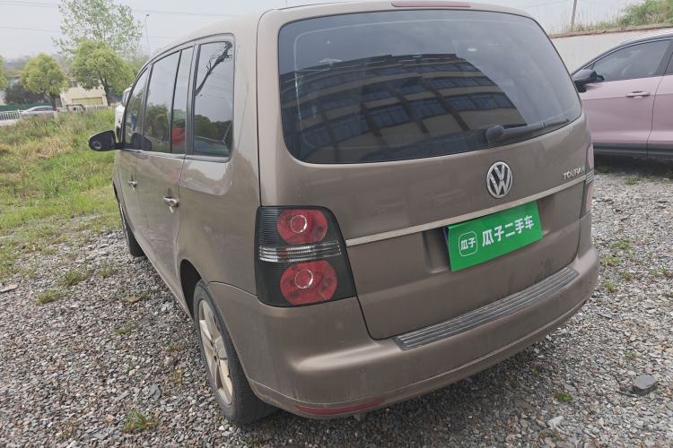 Used Volkswagen Touran 2015 1.4T Manual Fashion Edition 5-Seater