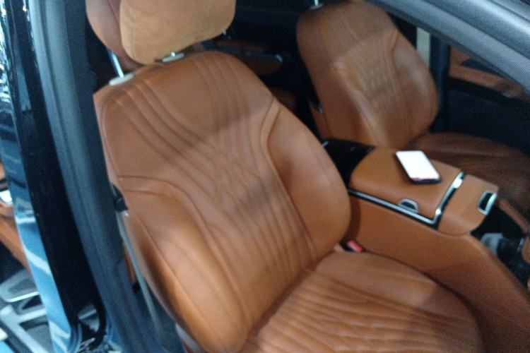 Used Yasheng V-Class 2021 2.0T Avensis Vanden
