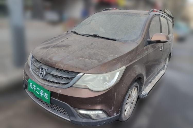 Used Baojun 730 2014 1.5L manual luxury trim 7 seats