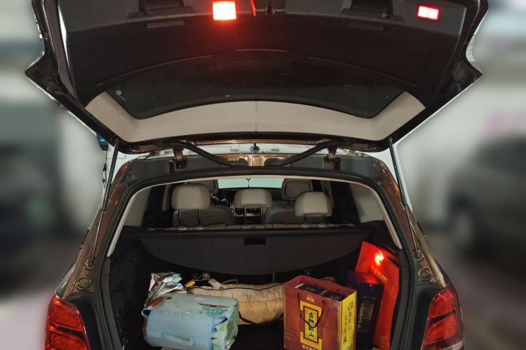 Used Mercedes-Benz GLK-Class 2013 GLK 300 4MATIC Dynamic Sunroof Model