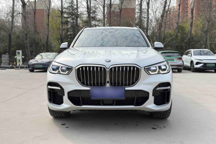 Used BMW X5 2022 Restyled xDrive 40Li Luxury Edition M Sport Package
