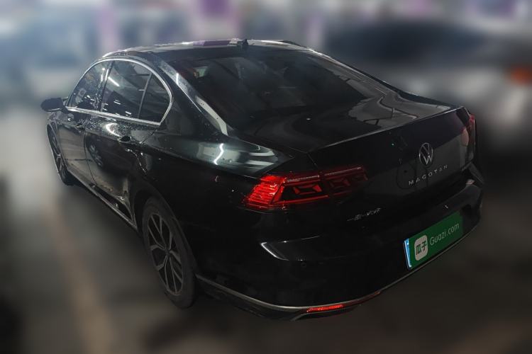 Used Volkswagen Magotan 2020 330TSI DSG Leading Model Rear Left 45 Deg